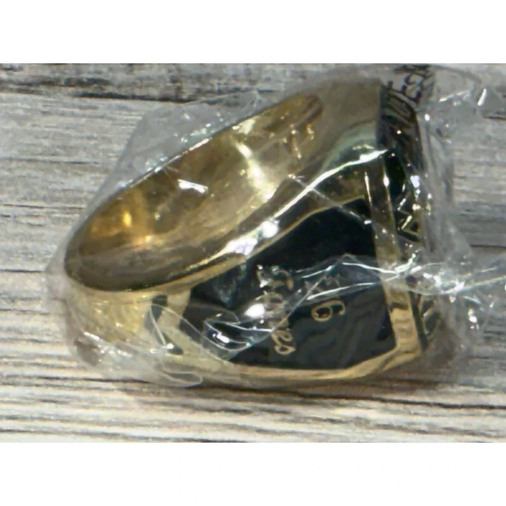 MLB New York Yankees World Series‎ Gold Ring 2000